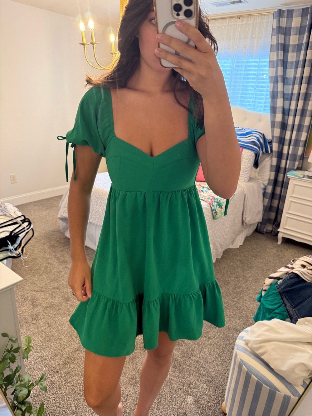 TCEC Green Sweetheart Mini Dress with Tie Sleeves